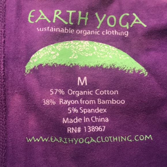 ‼️1 S LEFT‼️🆕 Earth Yoga Tie-Dye Capri Leggings - Picture 5 of 7